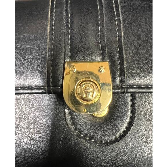 NWT Classiques Entier black leather wallet gold-tone clasp Billfold Logo - Picture 2 of 7